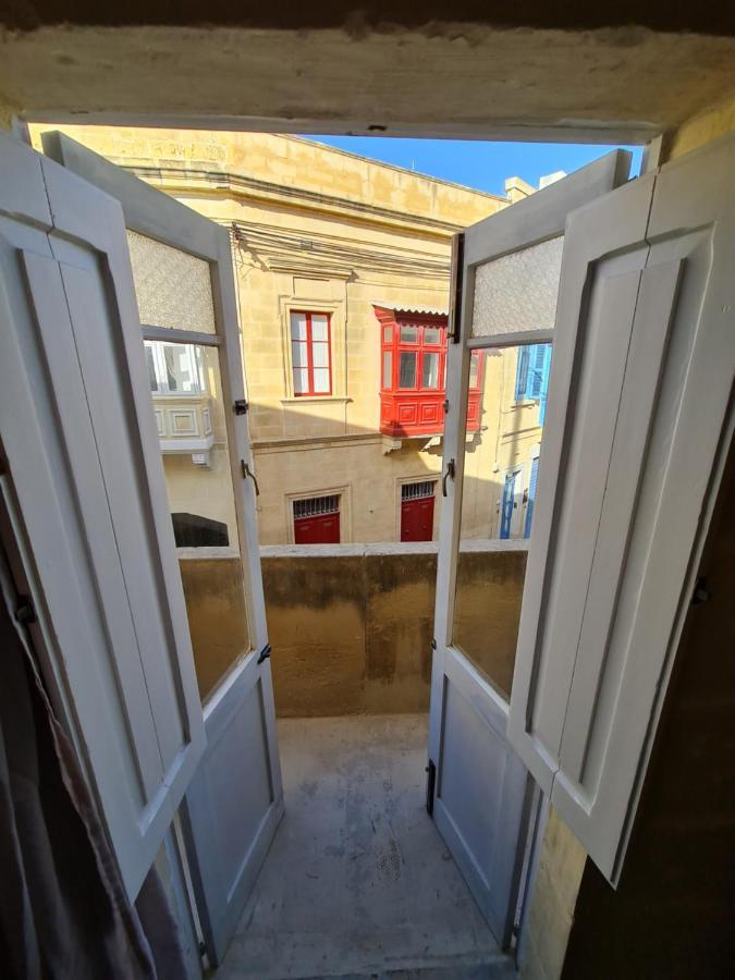 Отель Splendid House Victoria Gozo Экстерьер фото