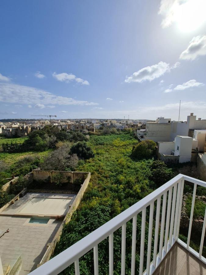 Отель Splendid House Victoria Gozo Экстерьер фото