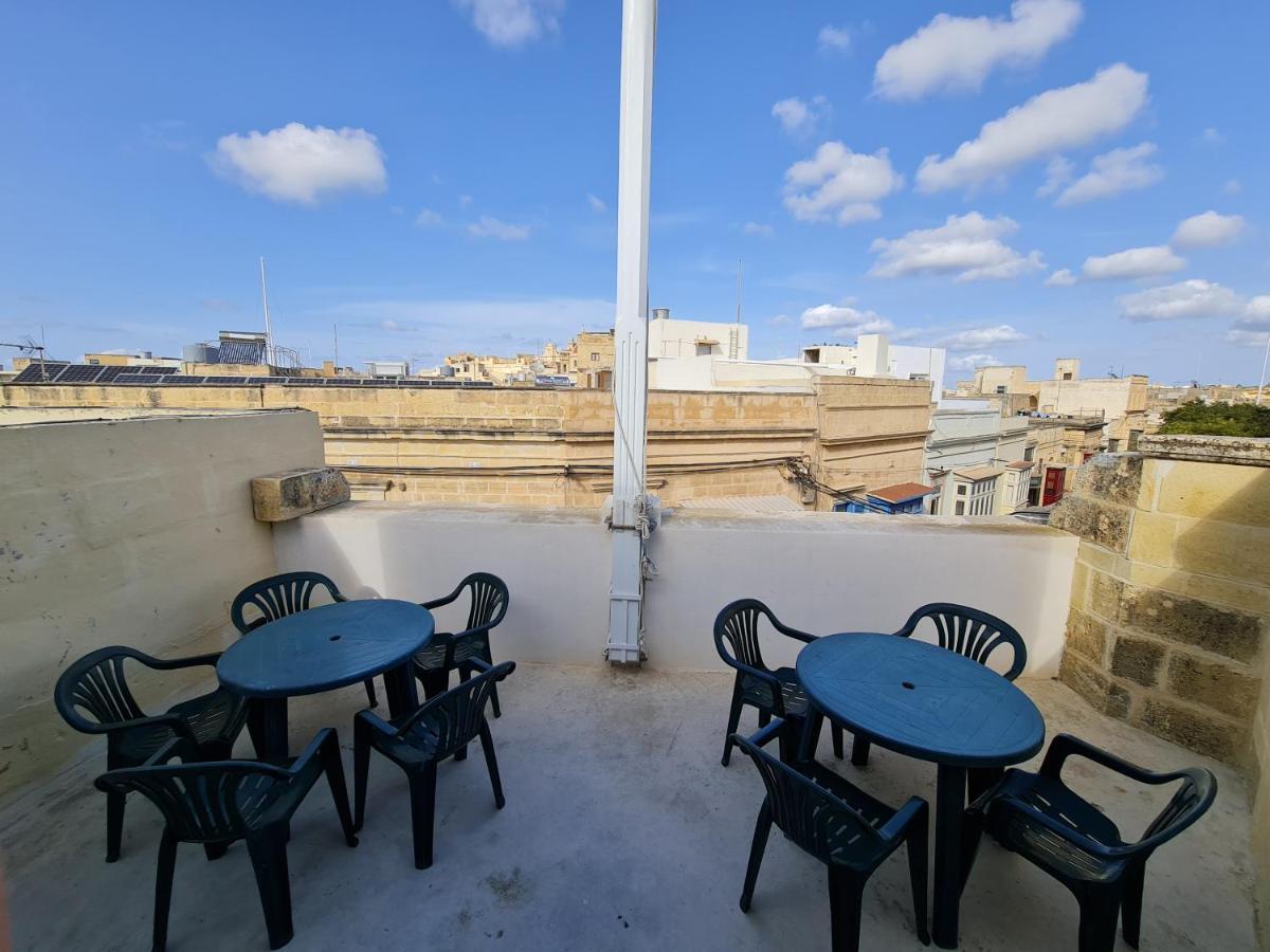 Отель Splendid House Victoria Gozo Экстерьер фото