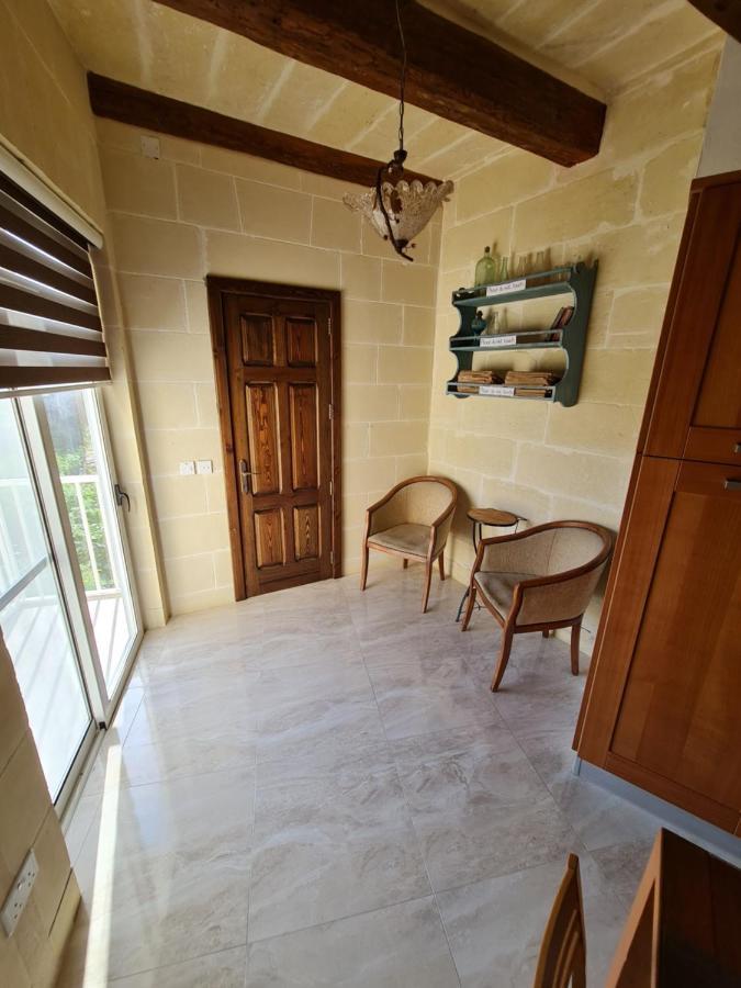Отель Splendid House Victoria Gozo Экстерьер фото