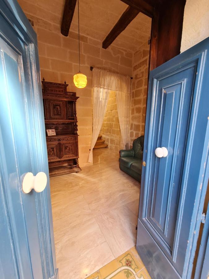 Отель Splendid House Victoria Gozo Экстерьер фото