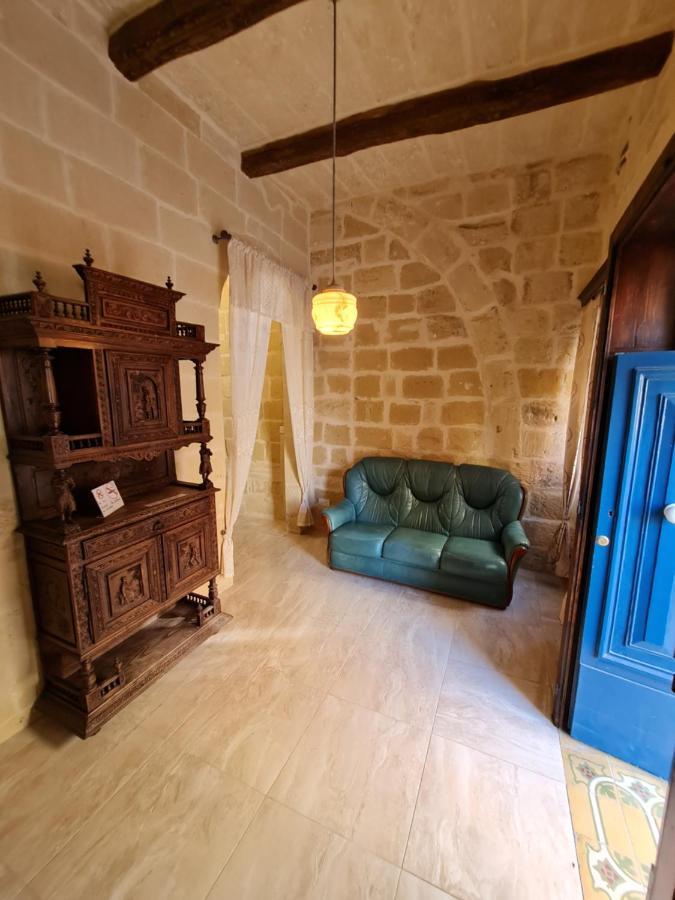 Отель Splendid House Victoria Gozo Экстерьер фото